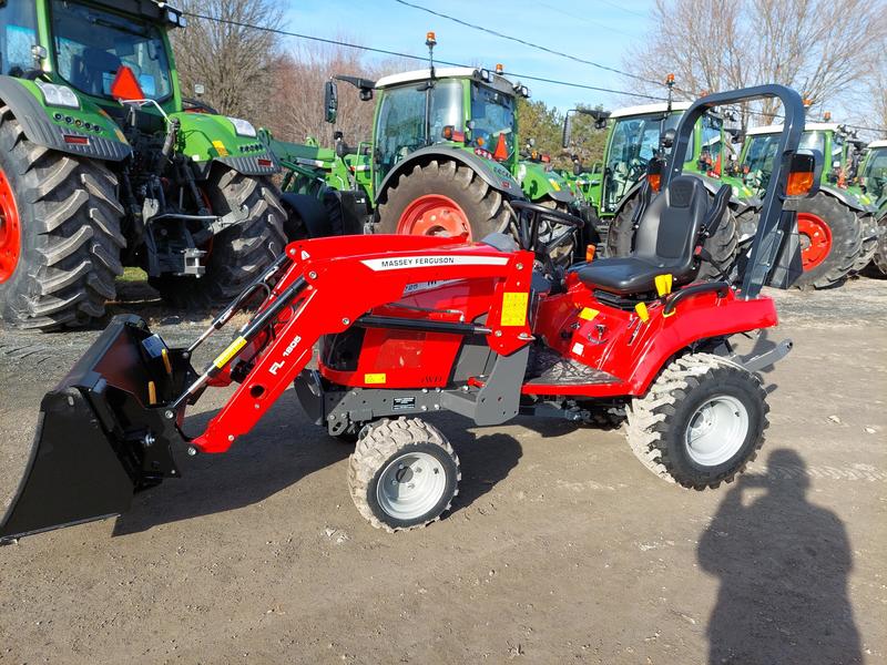 Tractors  Massey Ferguson GC1725M Sub-compact Tractor with Loader Photo